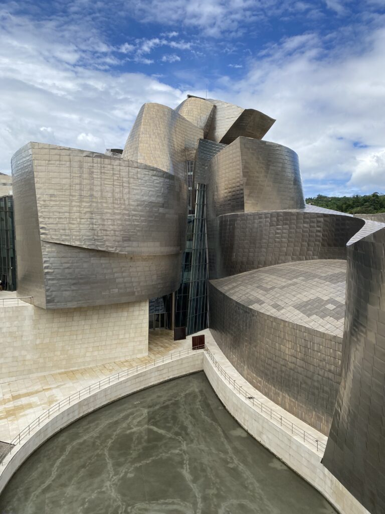 Seitenansicht Guggenheim Museum