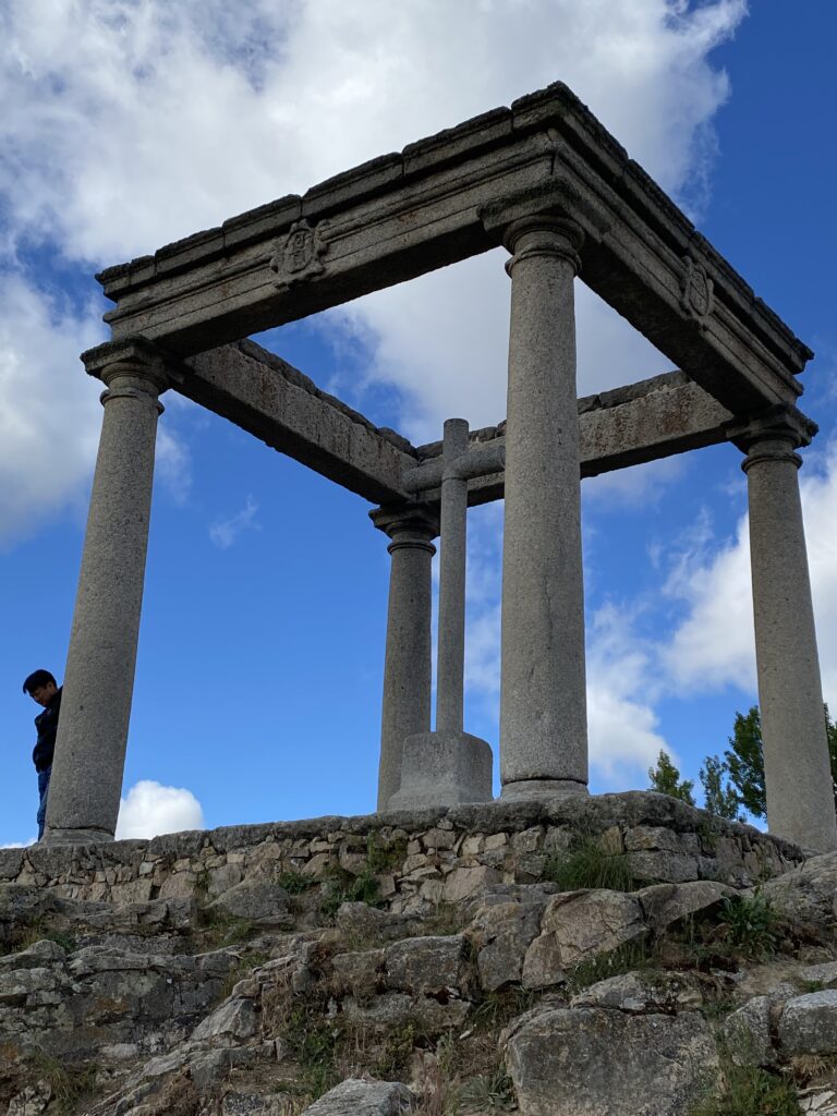 Pilgerort mit Blick auf Avila