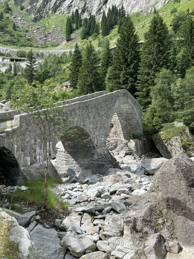 Dreibogige Häderlibrücke