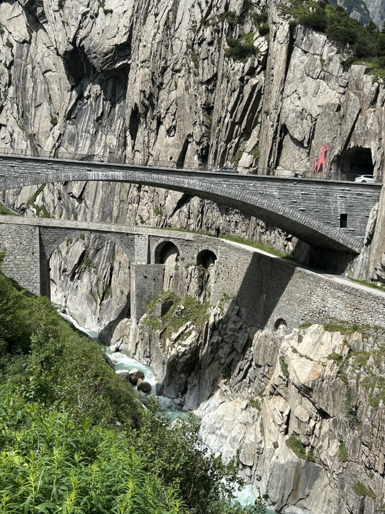 Brücken über die Reuss